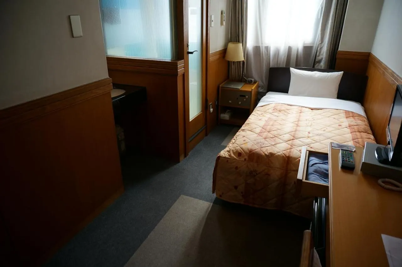 Business Hotel Crescent Tokió